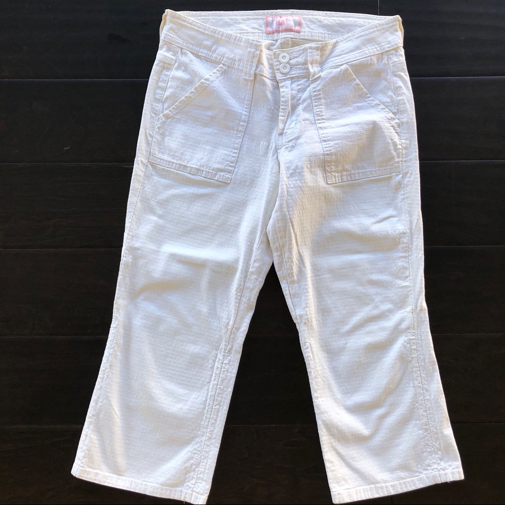 Lei Capri pants